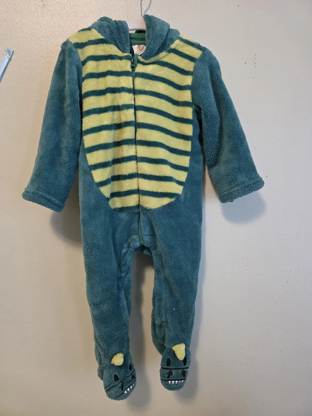 N/A cozy blue